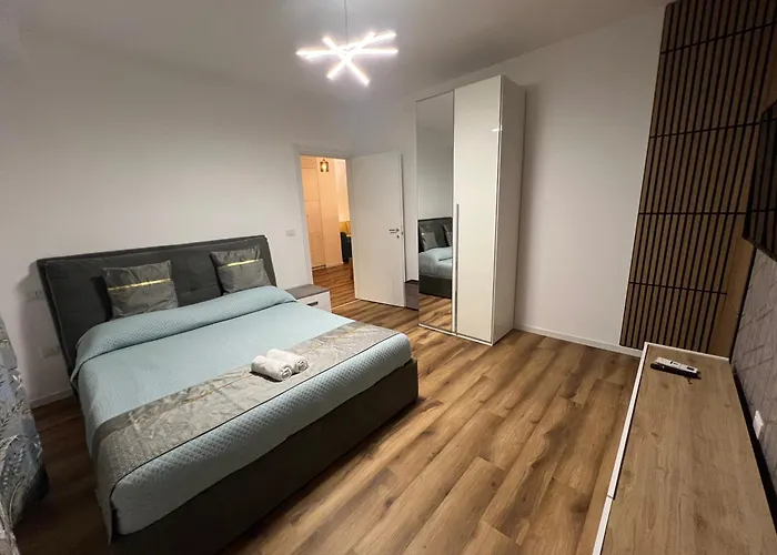 Amo Venice בית הארחה